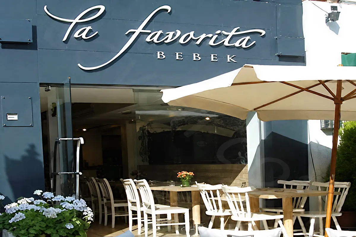 terraza La Favorita en Bebek, Estambul