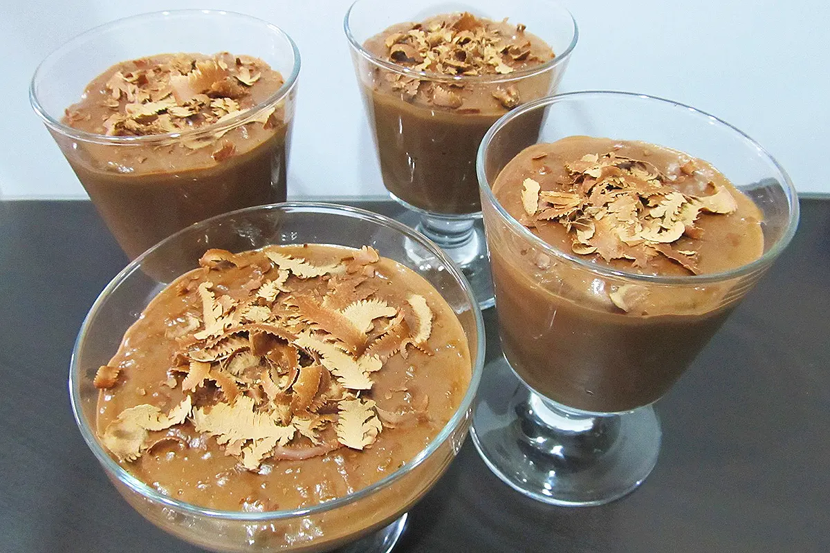 copas de arroz con leche al chocolate