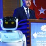robot Sanbot, ministro turco