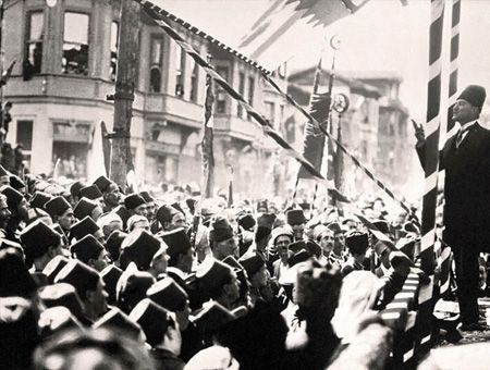 history, Atatürk's speech to the Turks