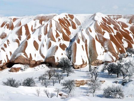 Capadocia con nieve tras una nevada