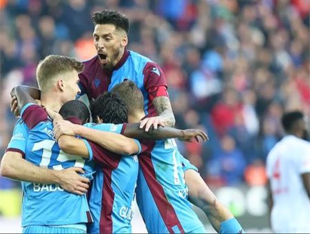 Trabzonspor goal in Turkish League