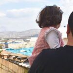 Salwa, the Syrian girl that laughs at the bombs