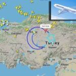 Turkish Airlines plane draws flag over Anatolia