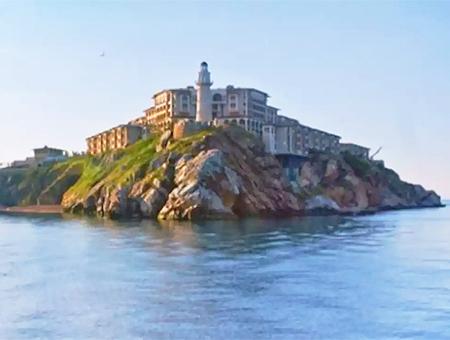 Istanbul, democracy and freedom island