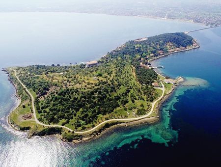 İzmir, quarantine island