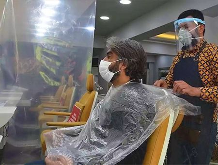 Turkey, hairdresser prepared for coronavirus