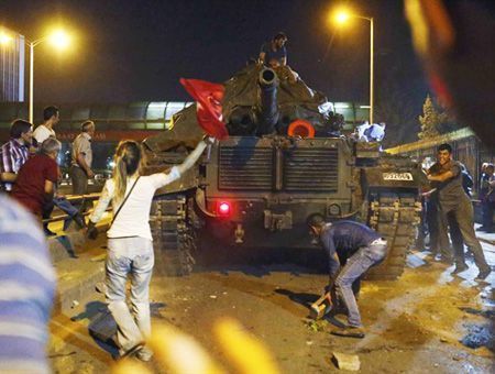 Turkey, citizens protest against coup