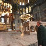 Erdoğan visits Hagia Sophia