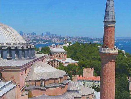 Hagia Sophia, call to prayer