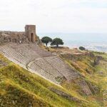Turkey, ruins of theatre in Pergamon