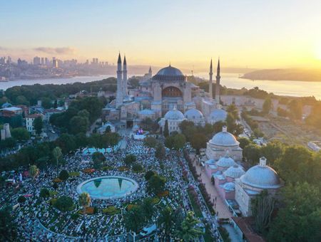 Istanbul, Hagia Sophia during the Feast of Sacrifice