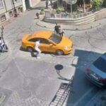 Istanbul, taxi flees with stolen mobile