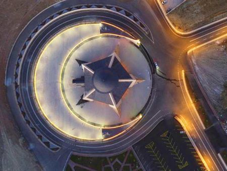 Turkey, mosque in the shape of flag in Sivas