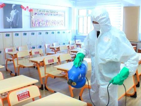 Ankara, disinfection in a classroom