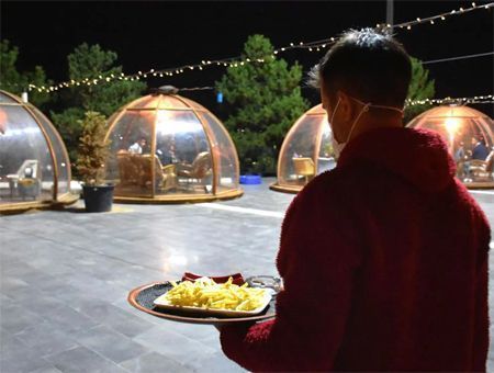 Turkey, igloos in a cafe against coronavirus
