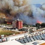Turkey, wildfire close to residential areas