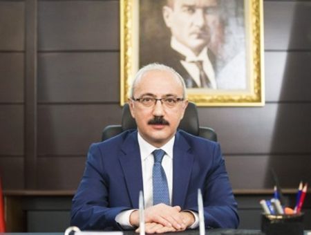 Lütfi Elvan, Turkish minister