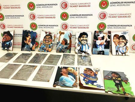 Istanbul, Maradona paintings with cocaine