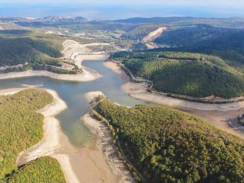 Istanbul dam amidst drought