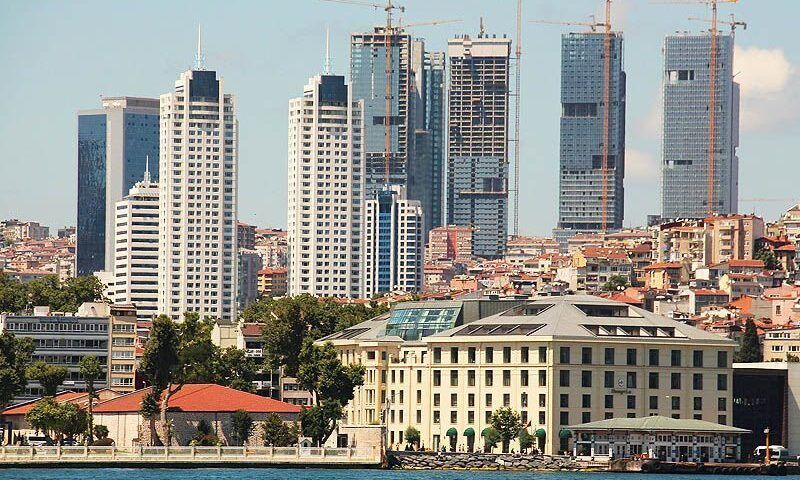 Istanbul, skyscrapers construction