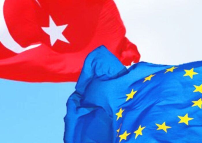 Turkey and EU flags