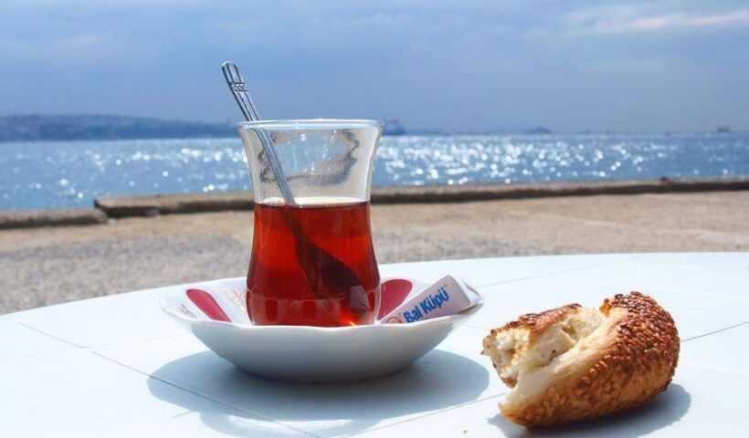 Turkey's food, tea and simit