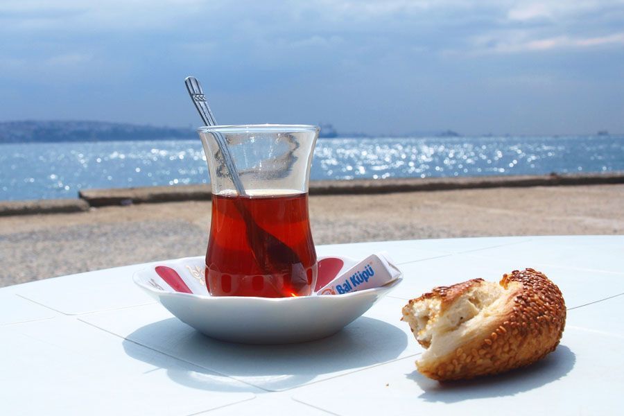 Turkey's food, tea and simit