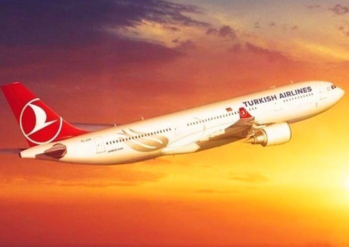 Turkish Airlines plane