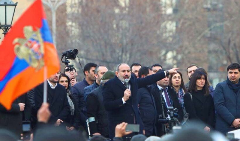 Armenia, Pashinyan during protests in Yerevan