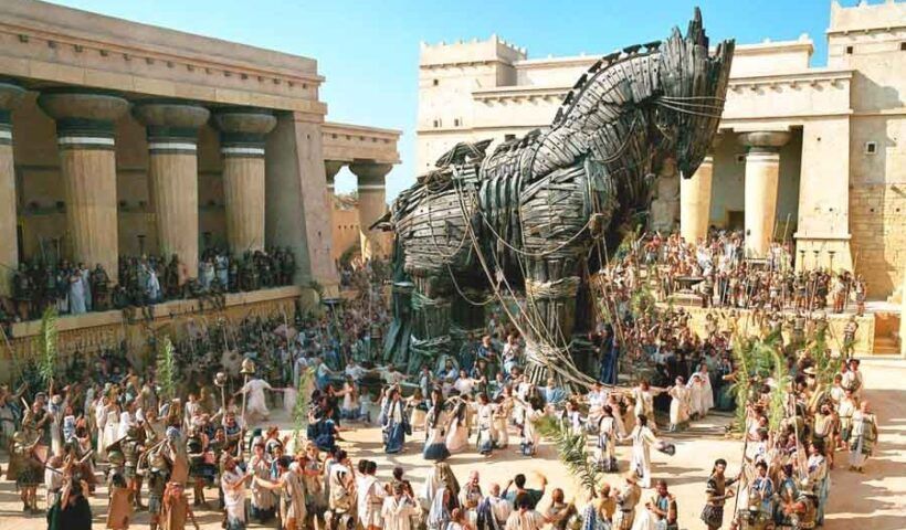 History, the Troy horse as depicted in a film