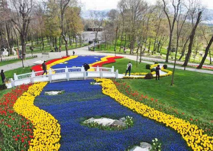 Istanbul full of colours because of millions of tulips