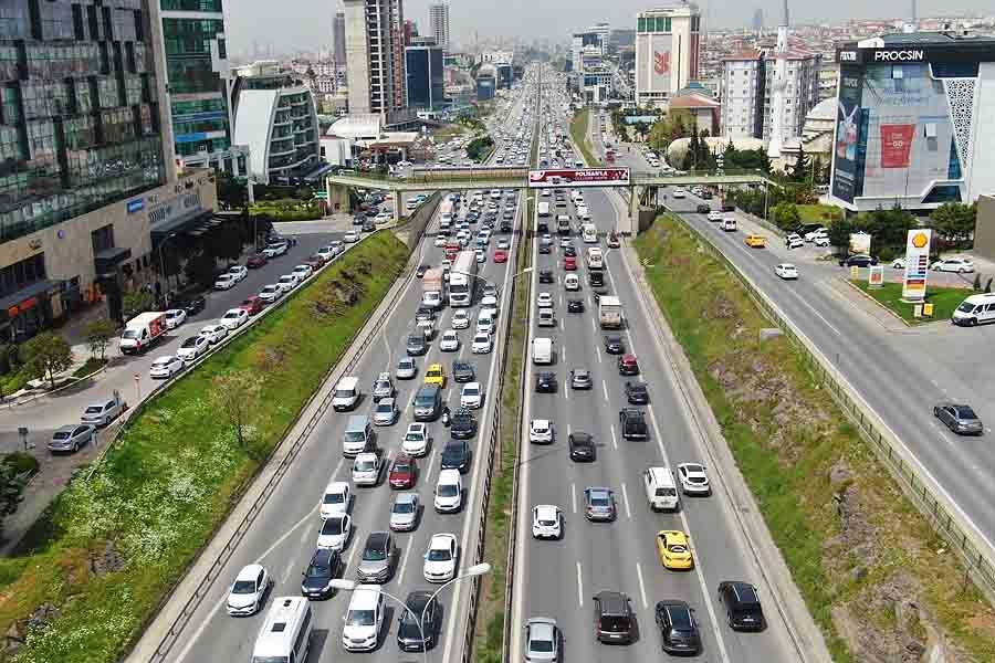 Istanbul, mass exodus before lockdown
