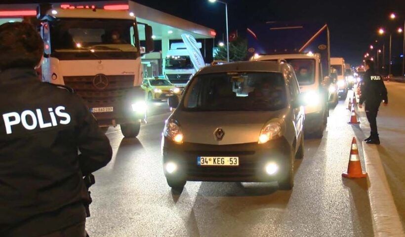 Istanbul, police controls due to travel ban