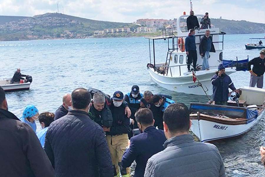 Turkey, pilotos rescued in Foça, İzmir