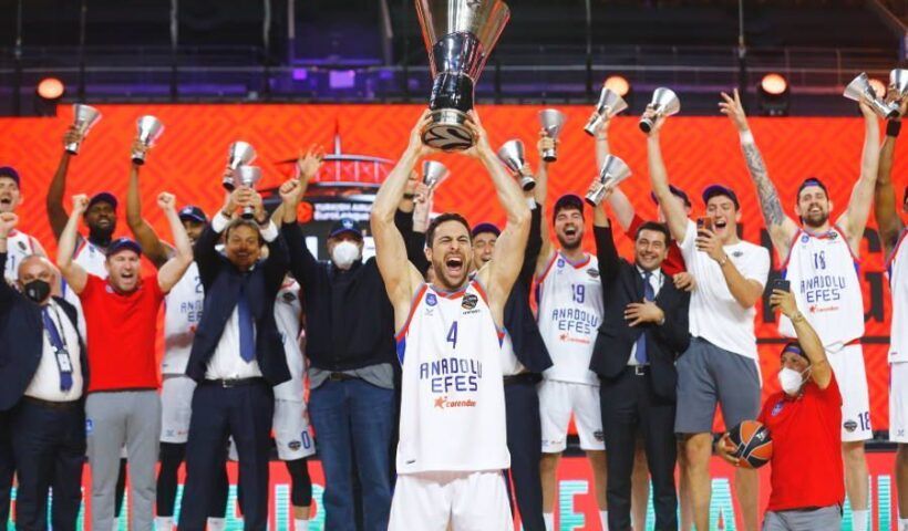 Anadolu Efes, champion of basketball EuroLeague