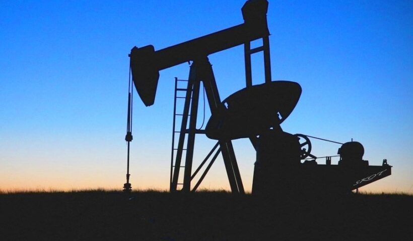 oil well