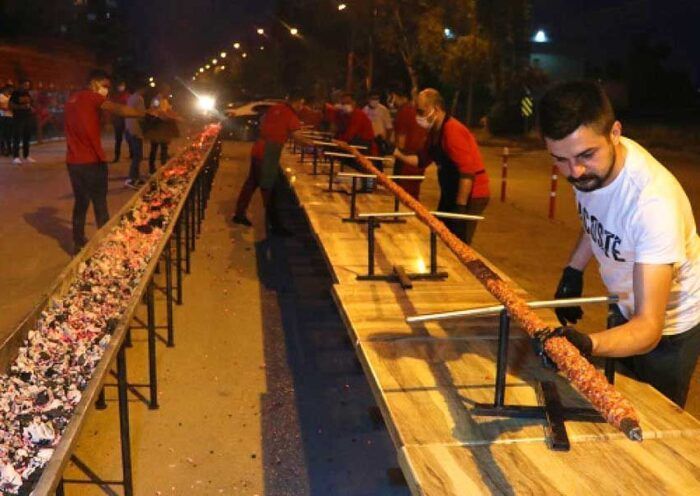 Turkish restaurant cooks giant kebab
