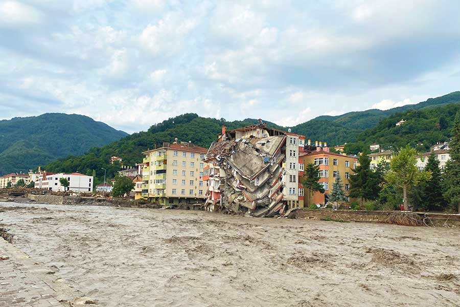 Turquía, inundaciones en Kastamonu