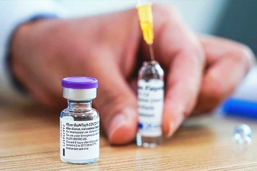coronavirus vaccine by Pfizer and Biontech