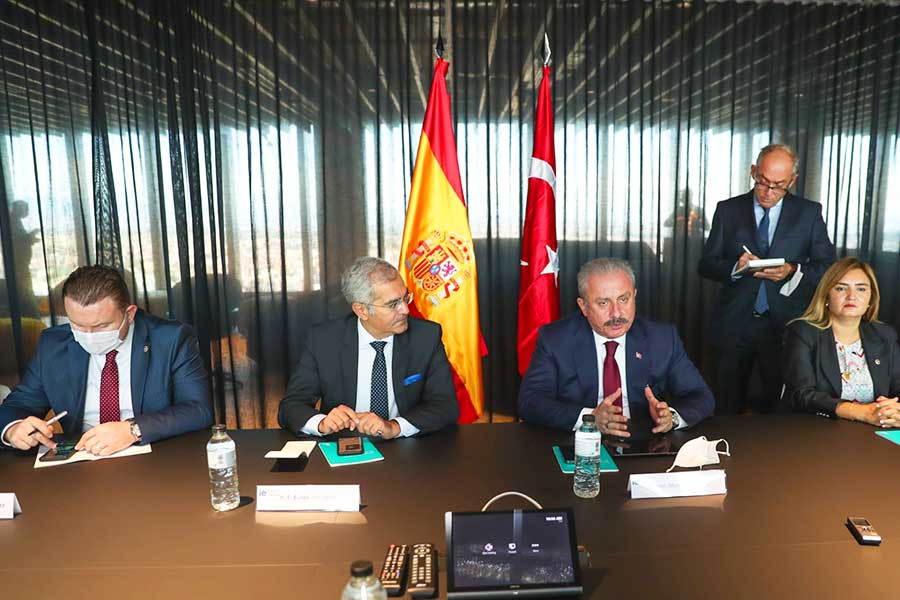 España, visita del presidente del parlamento turco