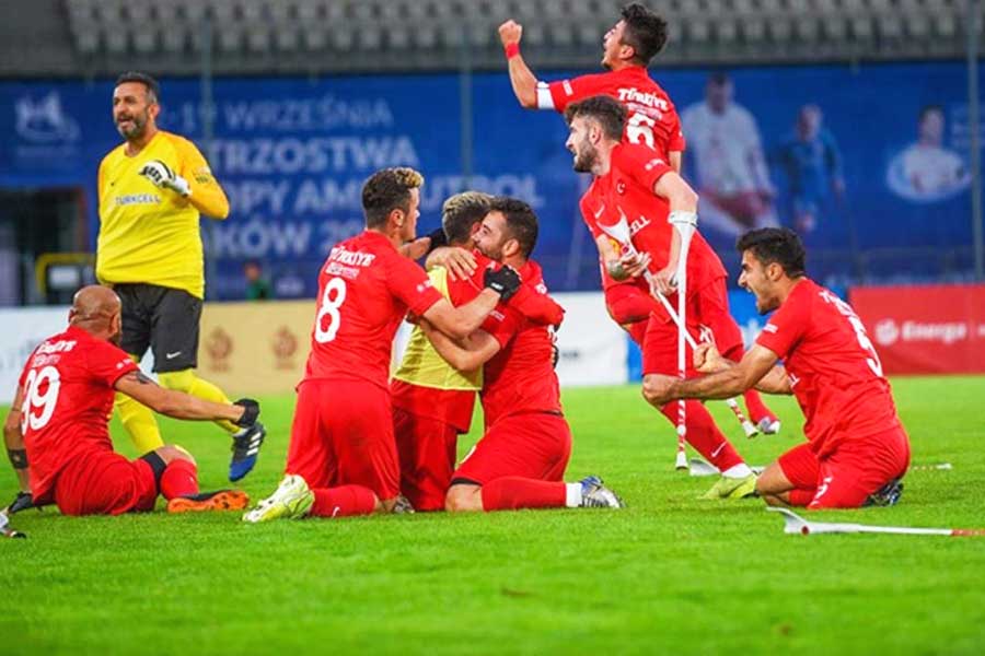 Turkish amputee football team, becomes Europe champion