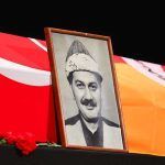 Turquía, funeral por el actor Ferhan Şensoy