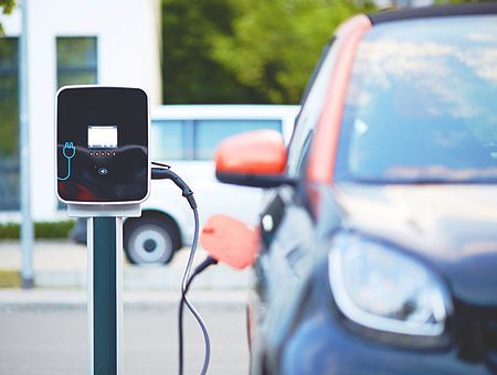 coche eléctrico, recarga de batería