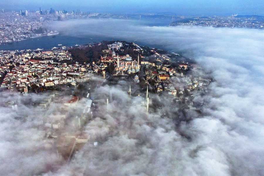 Estambul, Sultanahmet entre la niebla