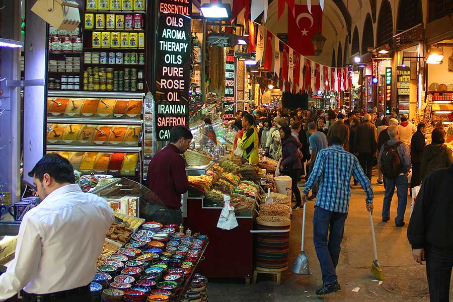 Istanbul, shops in the Egyptian Bazaar