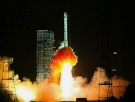 lanzamiento satélite Göktürk 2
