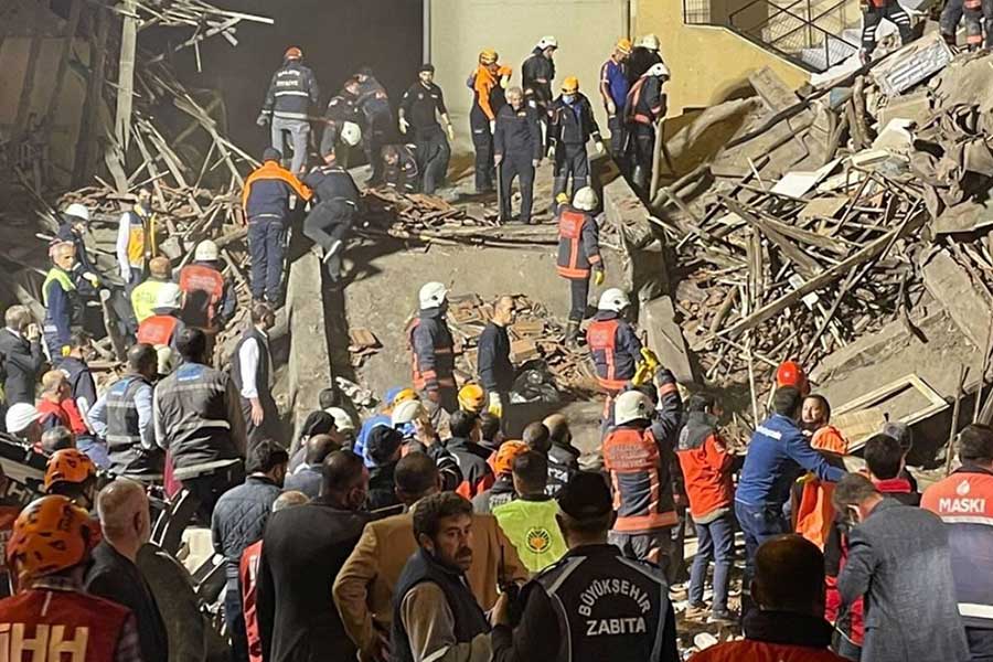 Turkey, building collapsed in Malatya