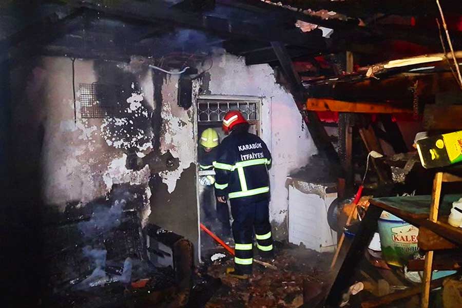 Istanbul, fire in Esenyurt