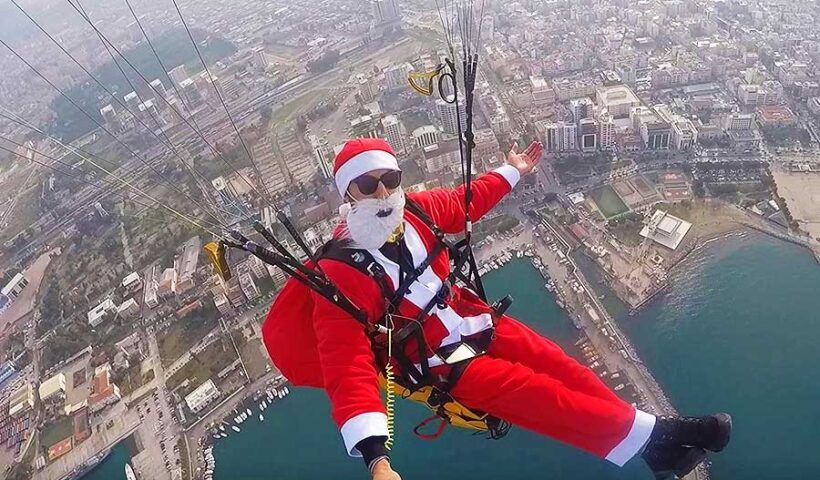 Turkey, Santa Claus paragliding